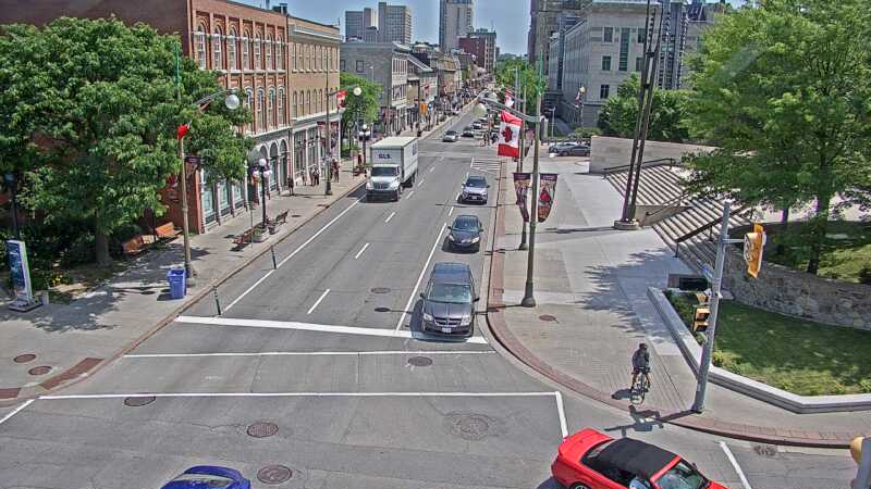 Traffic camera image at 2025-06-30 18:11:29