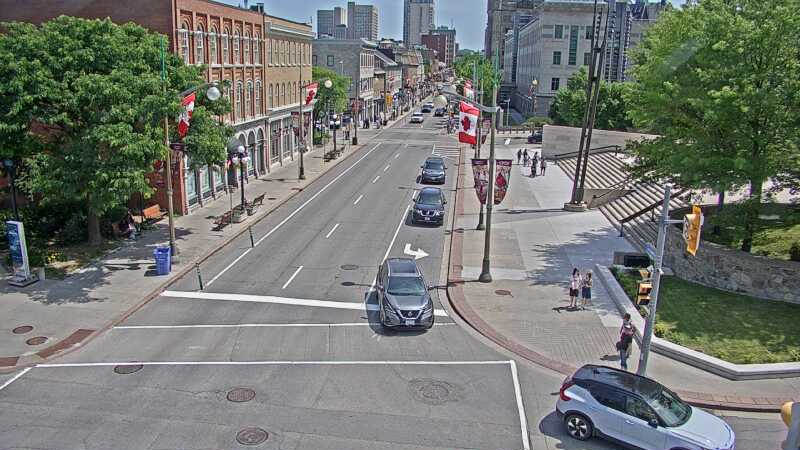 Traffic camera image at 2025-06-30 18:16:35