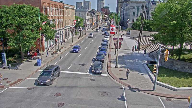 Traffic camera image at 2025-06-30 19:31:37