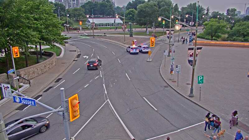 Traffic camera image at 2025-07-31 00:16:29