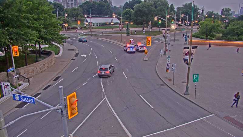 Traffic camera image at 2025-07-31 00:21:30