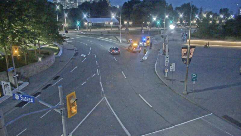 Traffic camera image at 2025-07-31 01:01:23