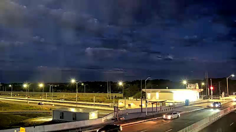Traffic camera image at 2025-08-25 00:31:30