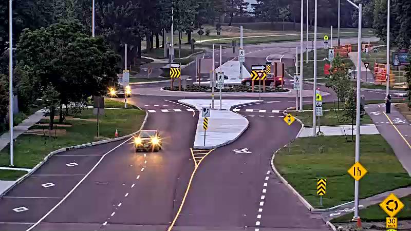 Traffic camera image at 2025-07-31 00:41:19