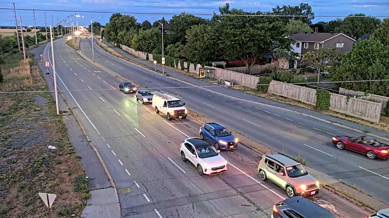 Traffic camera image at 2025-08-25 00:15:15