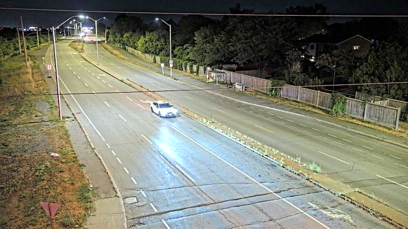 Traffic camera image at 2025-08-25 02:55:23