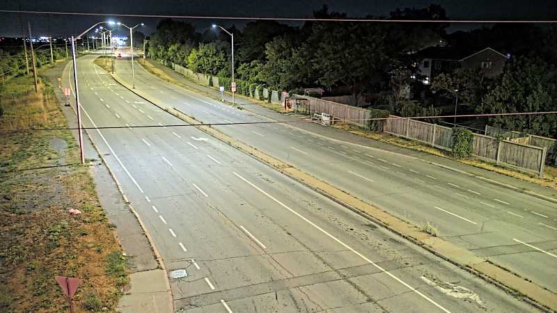 Traffic camera image at 2025-08-25 03:30:31