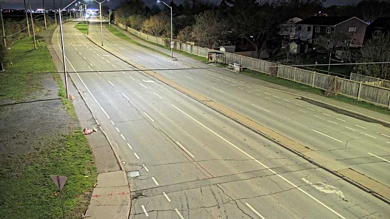 Traffic camera image at 2025-05-09 05:45:12