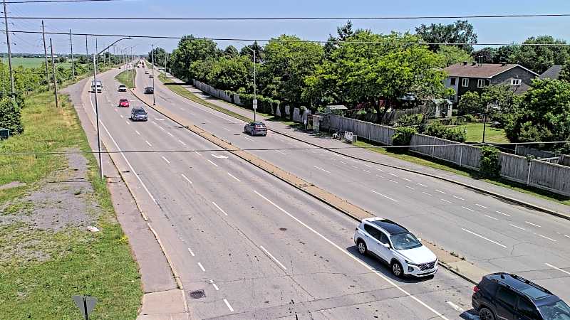 Traffic camera image at 2025-06-30 16:40:11