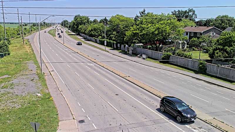 Traffic camera image at 2025-06-30 16:45:17
