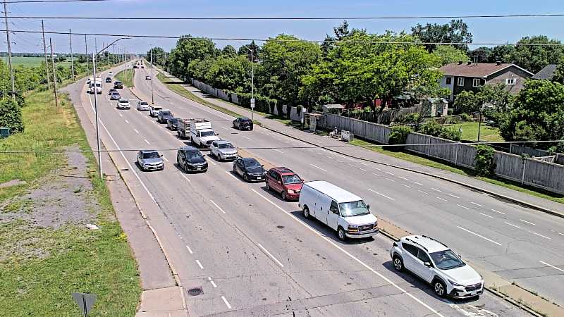 Traffic camera image at 2025-06-30 17:15:23