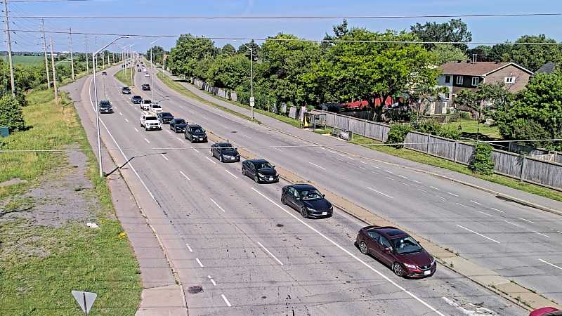Traffic camera image at 2025-06-30 20:10:15