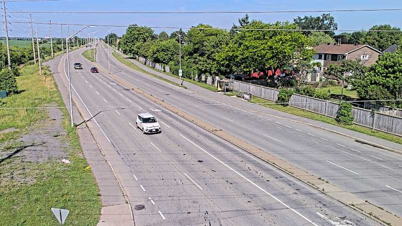 Traffic camera image at 2025-06-30 20:25:11