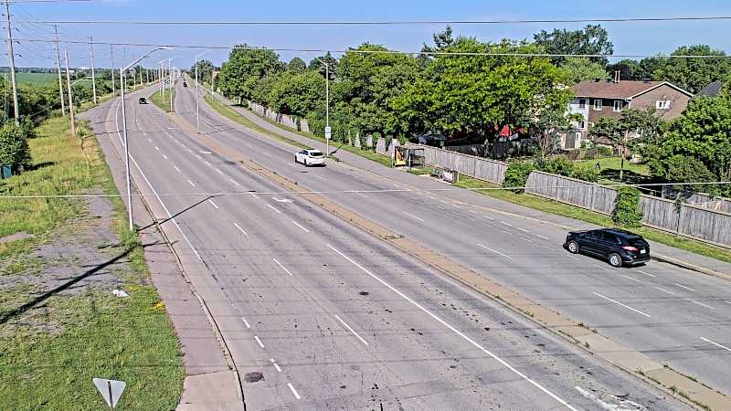 Traffic camera image at 2025-06-30 21:00:12