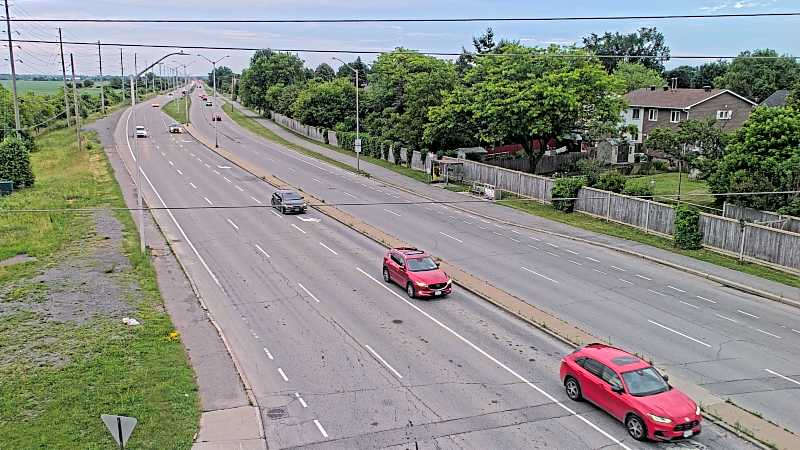 Traffic camera image at 2025-07-01 00:36:59