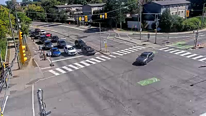 Traffic camera image at 2025-09-14 17:31:25