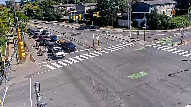 Traffic camera image at 2025-09-14 17:51:40
