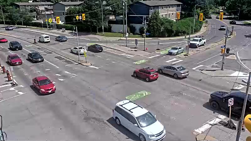 Traffic camera image at 2025-06-30 18:31:34