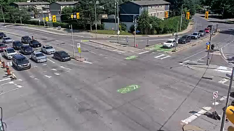 Traffic camera image at 2025-06-30 19:31:37