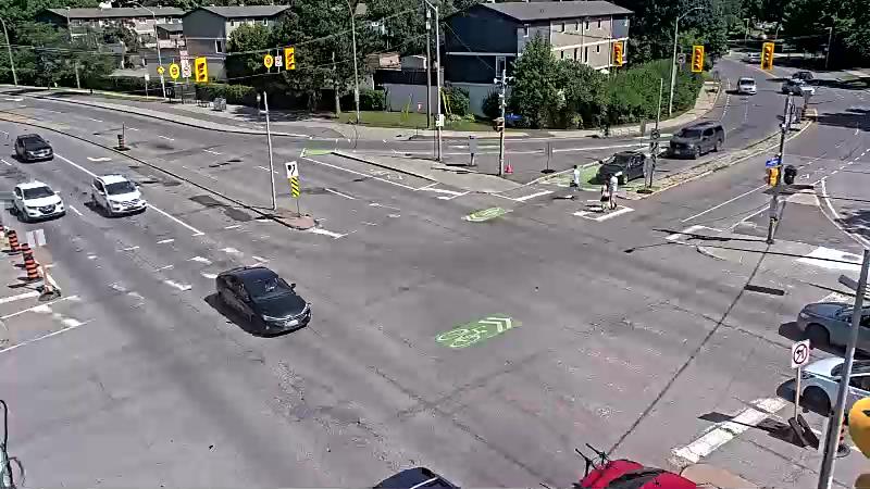 Traffic camera image at 2025-06-30 19:38:00