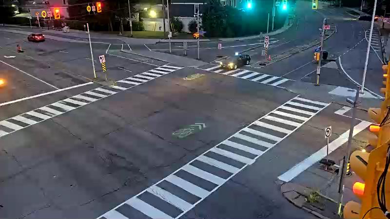 Traffic camera image at 2025-07-31 00:51:24