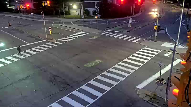 Traffic camera image at 2025-07-31 00:56:29