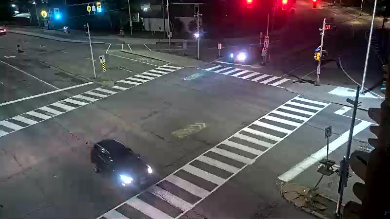 Traffic camera image at 2025-07-31 01:11:28