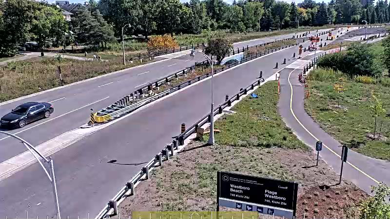 Traffic camera image at 2025-09-14 17:56:41