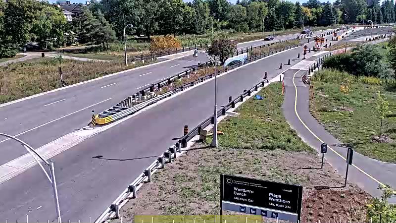 Traffic camera image at 2025-09-14 18:36:29