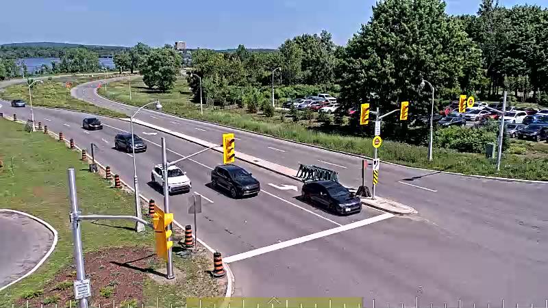 Traffic camera image at 2025-06-30 15:31:28