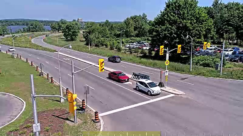Traffic camera image at 2025-06-30 15:41:32