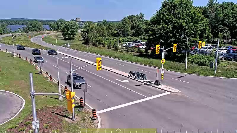 Traffic camera image at 2025-06-30 15:46:32