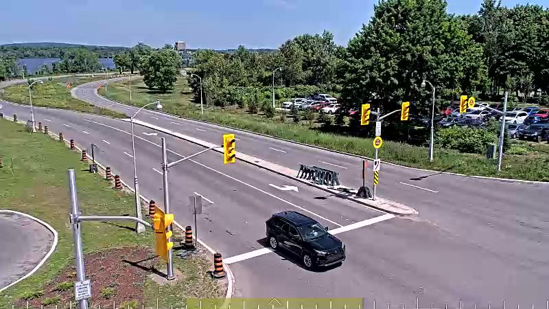 Traffic camera image at 2025-06-30 15:51:26