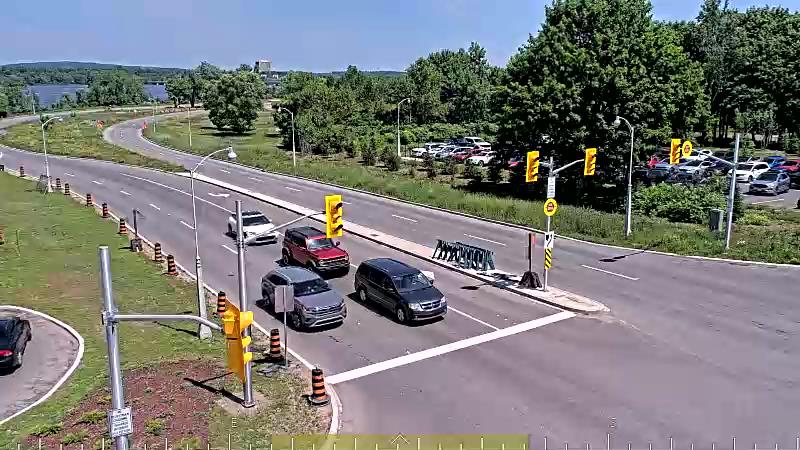 Traffic camera image at 2025-06-30 15:56:38