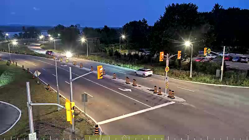 Traffic camera image at 2025-07-31 01:01:24