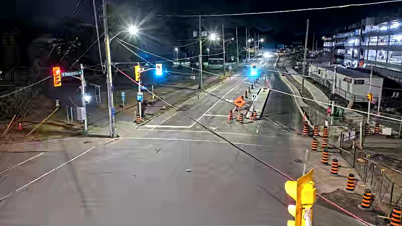 Traffic camera image at 2025-08-25 02:51:25