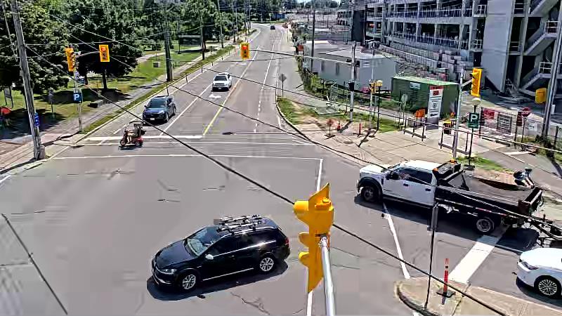 Traffic camera image at 2025-06-30 18:51:42