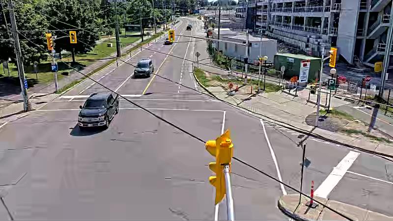 Traffic camera image at 2025-06-30 19:31:38