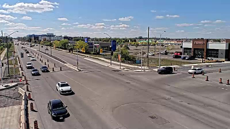 Traffic camera image at 2025-09-14 17:41:26