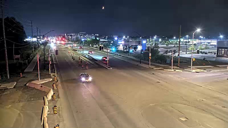 Traffic camera image at 2025-07-31 02:01:15