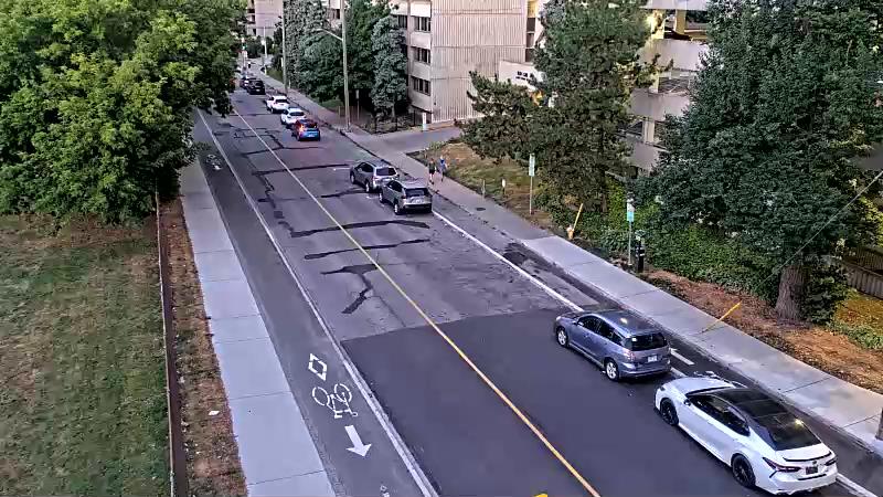 Traffic camera image at 2025-08-25 00:06:30