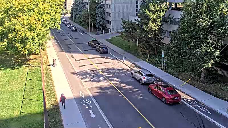 Traffic camera image at 2025-09-14 17:16:32