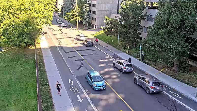 Traffic camera image at 2025-09-14 18:11:34
