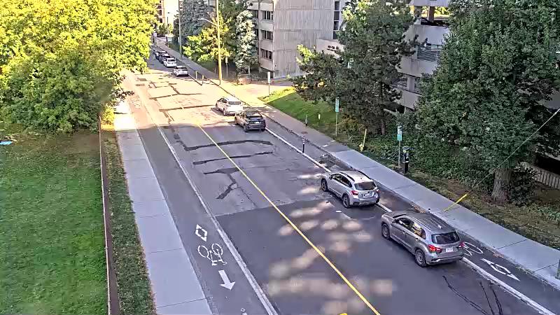 Traffic camera image at 2025-09-14 18:16:35