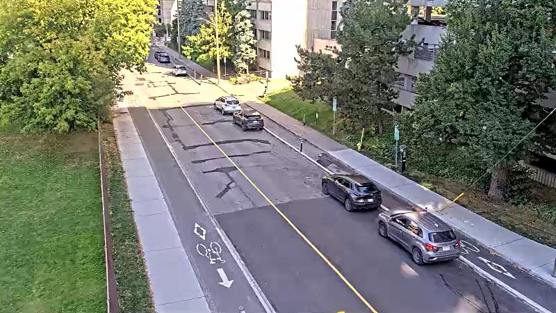 Traffic camera image at 2025-09-14 18:36:29