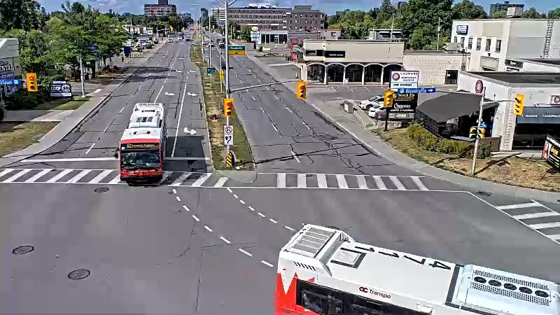 Traffic camera image at 2025-08-24 14:26:30