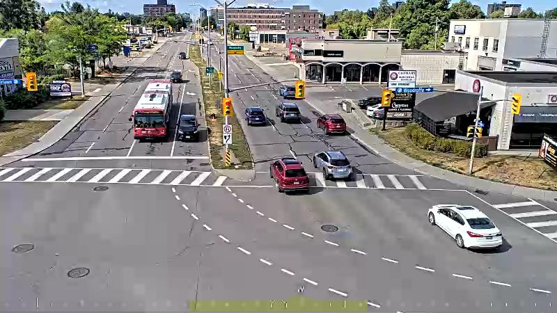 Traffic camera image at 2025-08-24 14:41:34