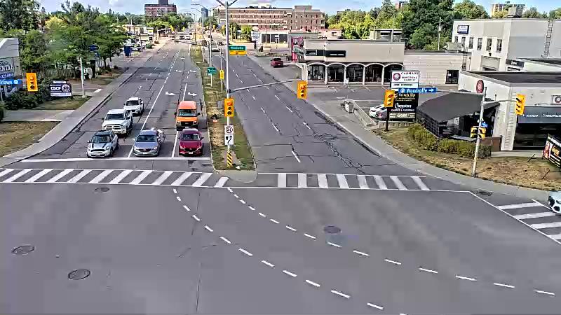 Traffic camera image at 2025-08-24 14:46:34