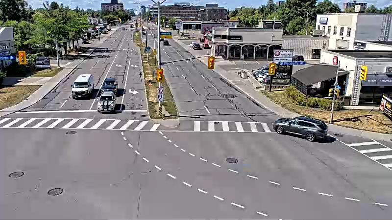 Traffic camera image at 2025-08-24 15:46:29