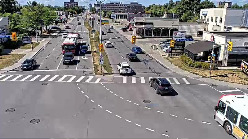 Traffic camera image at 2025-08-24 15:51:31